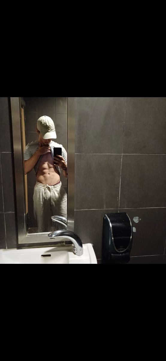 Profil de Ylian